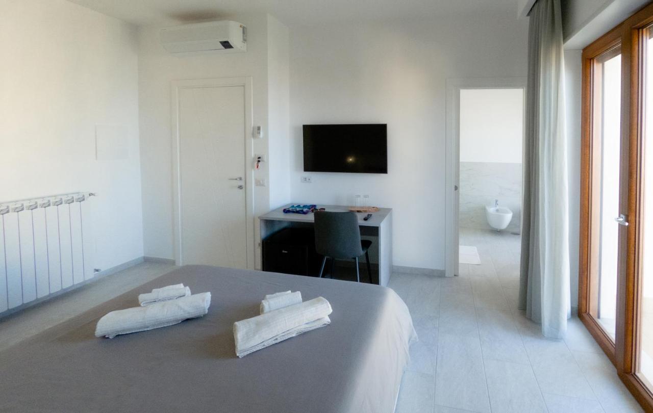 Bed and Breakfast Le Tre Ccc Sorrent Exterior foto