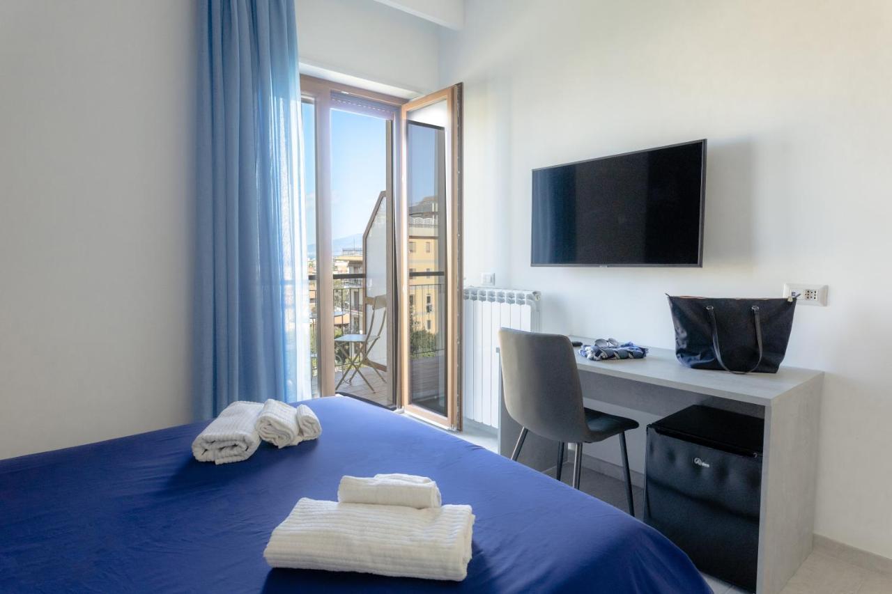 Bed and Breakfast Le Tre Ccc Sorrent Exterior foto